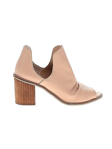Chinese Laundry Ankle Boots (view 1)
