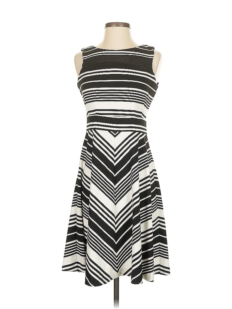 Pre-owned Taylor Casual Dress In Gray