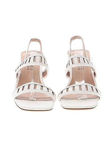 Journee Collection Sandals (view 2)