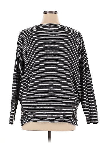 Easel Long Sleeve Top (view 2)
