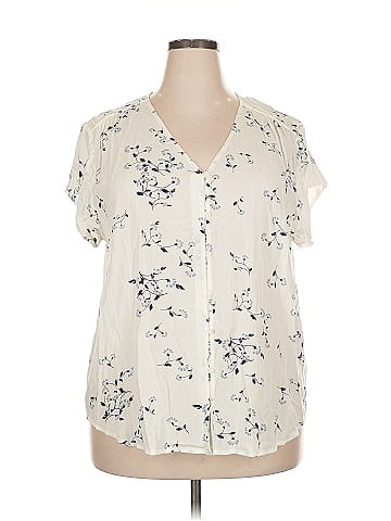 Liz Claiborne Short Sleeve Blouse (view 1)