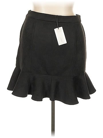 a loves a Casual Skirt (view 2)