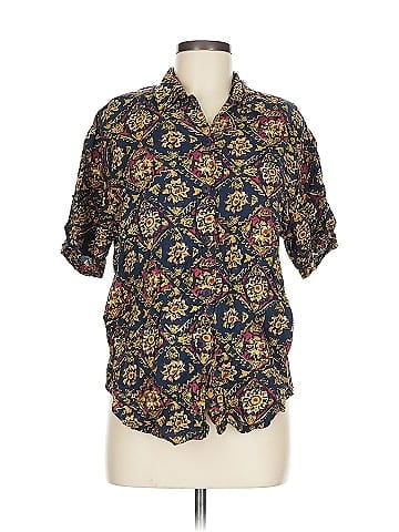 Laura & Jayne Graphic Print Short Sleeve Shirt (view 1)