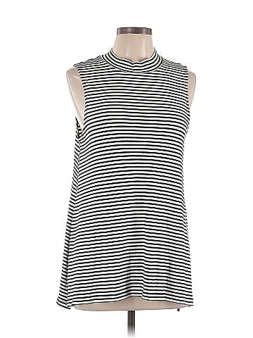Mossimo Casual Dress (view 1)