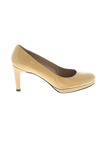 Stuart Weitzman Heels (view 1)