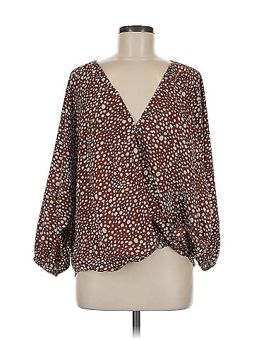 ee:some 3/4 Sleeve Blouse (view 1)