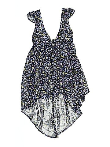 D-Signed Sleeveless Blouse (view 2)