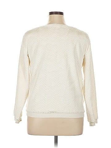 Xhilaration Pullover Sweater (view 2)