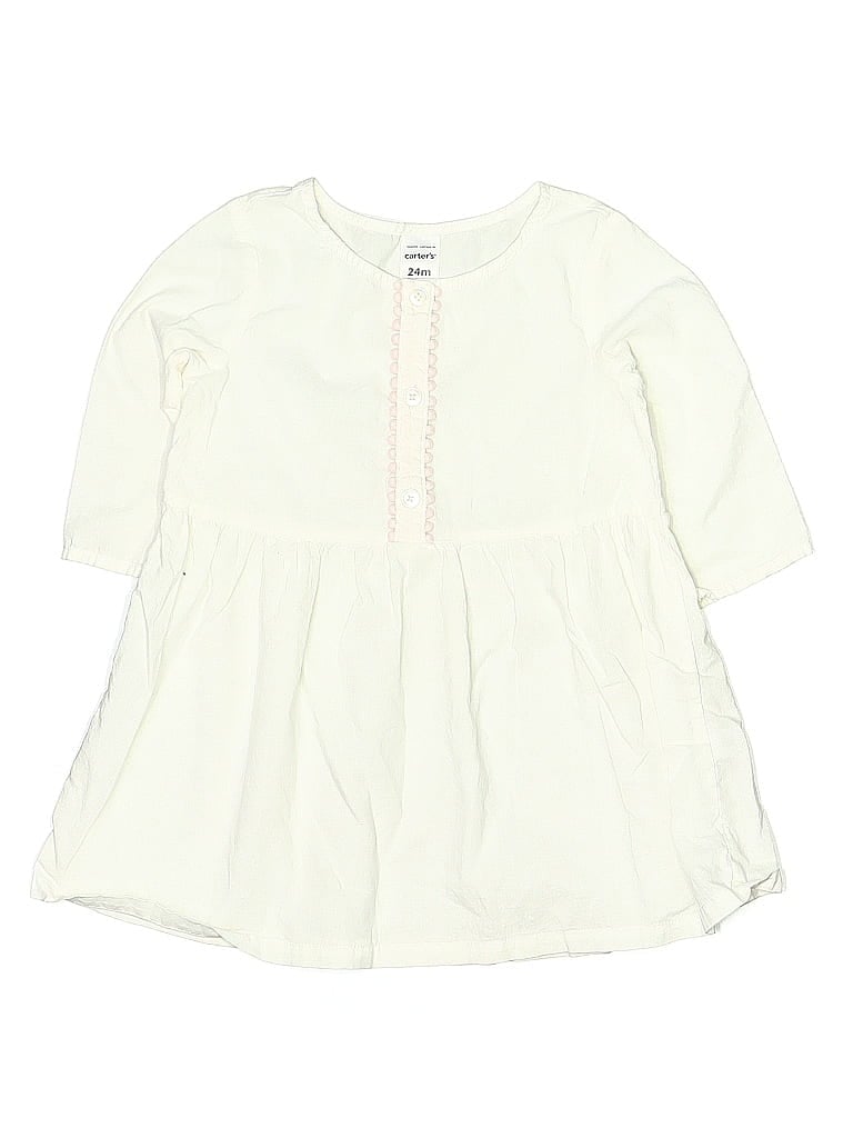 Click to view more detailed imagery on our partner's website Pre-owned Carter's Kids' Dress In White