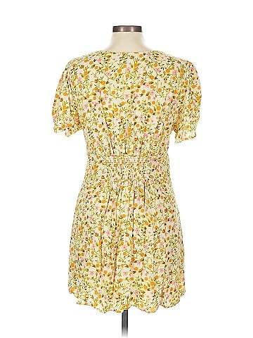 Urban Outfitters Casual Dress (view 2)