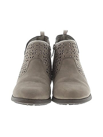 OshKosh B'gosh Ankle Boots (view 2)