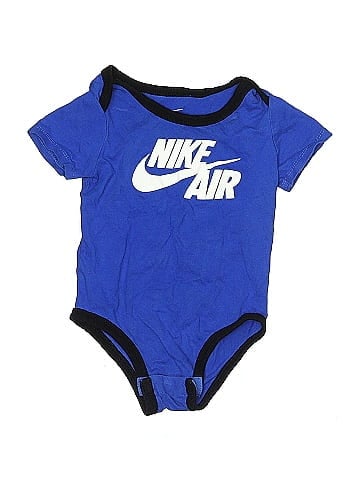 Nike Short Sleeve T-Shirt (view 1)