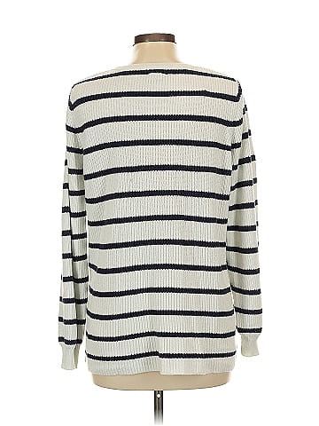 Old Navy Pullover Sweater (view 2)