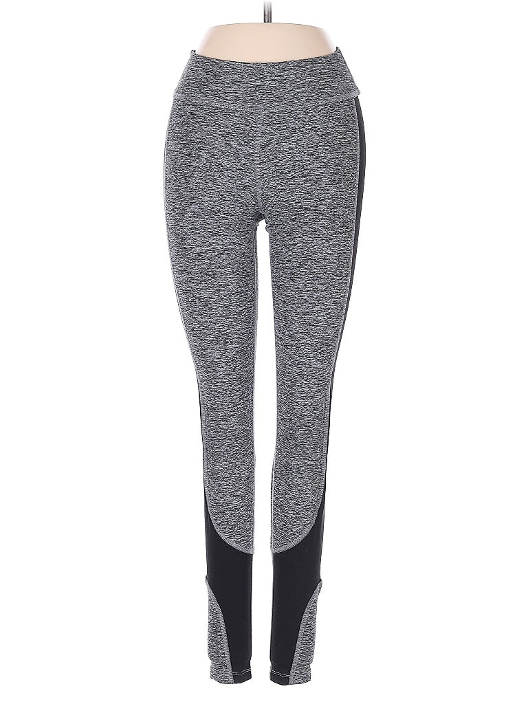 Pre-owned Beyond Yoga Active Pants In Gray