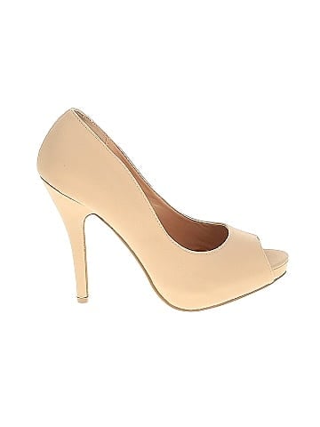 Journee Collection Heels (view 1)