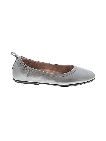 FitFlop Flats (view 1)