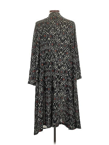 Lularoe Cardigan (view 2)