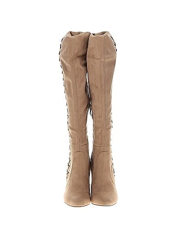 Journee Collection Boots (view 2)