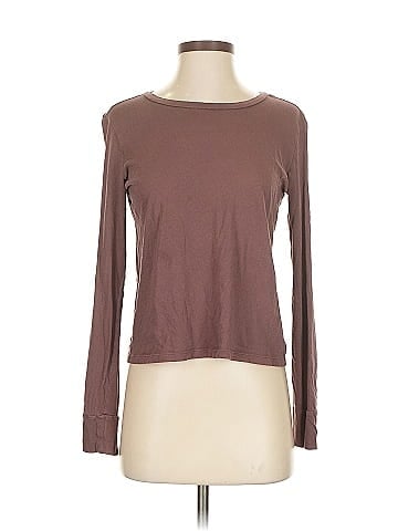 American Eagle Outfitters Long Sleeve T-Shirt (view 1)