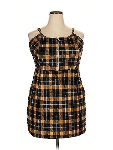 No Boundaries Casual Dress (view 1)