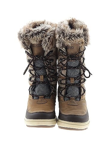 Helly Hansen Boots (view 2)