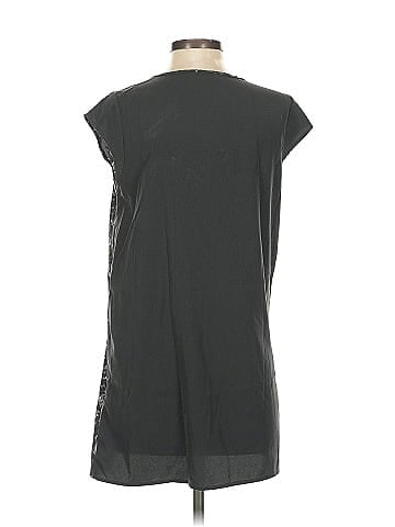 Liz Lange Maternity Sleeveless Top (view 2)