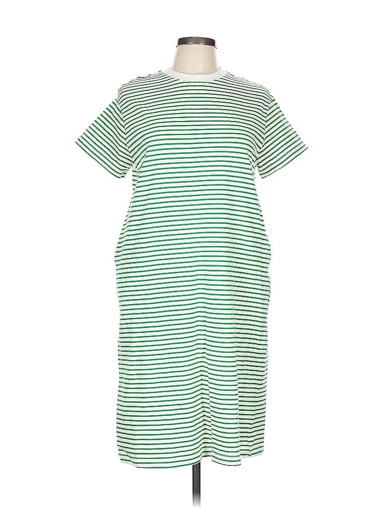 Pre-owned Splash Casual Dress In Green