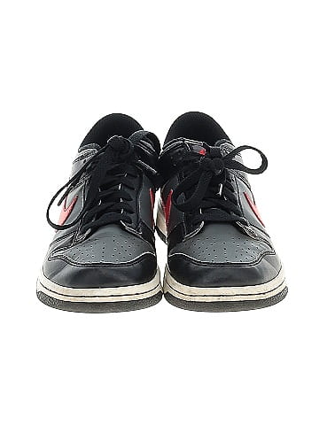 Nike Sneakers (view 2)