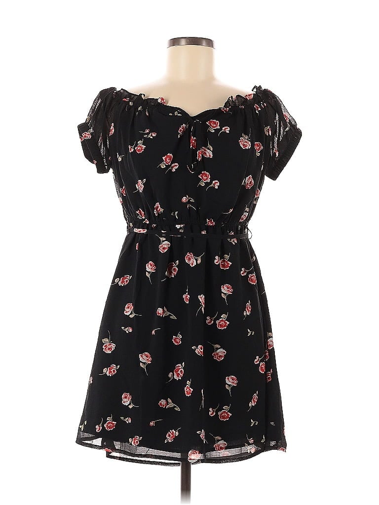 Pre-owned Lulus Casual Dress In Black