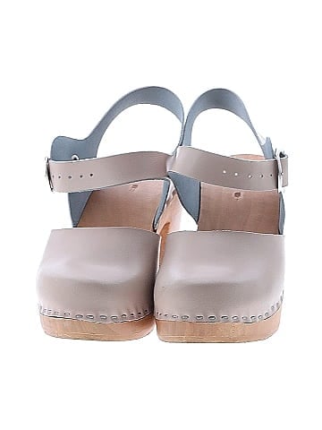 Unbranded Heels (view 2)