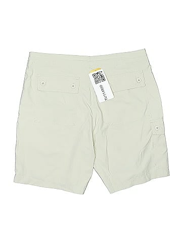 Weatherproof Khaki Cargo Shorts With Pockets (view 2)