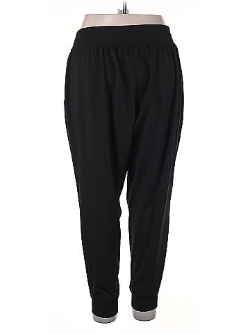 LIVI Active Pants (view 2)