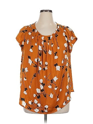 Liz Claiborne Short Sleeve Blouse (view 1)