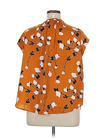 Liz Claiborne Short Sleeve Blouse (view 2)