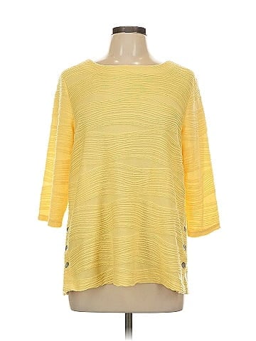 Leo & Nicole 3/4 Sleeve Top (view 1)