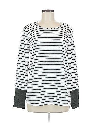 Betsey's Boutique Shop Long Sleeve Top (view 1)