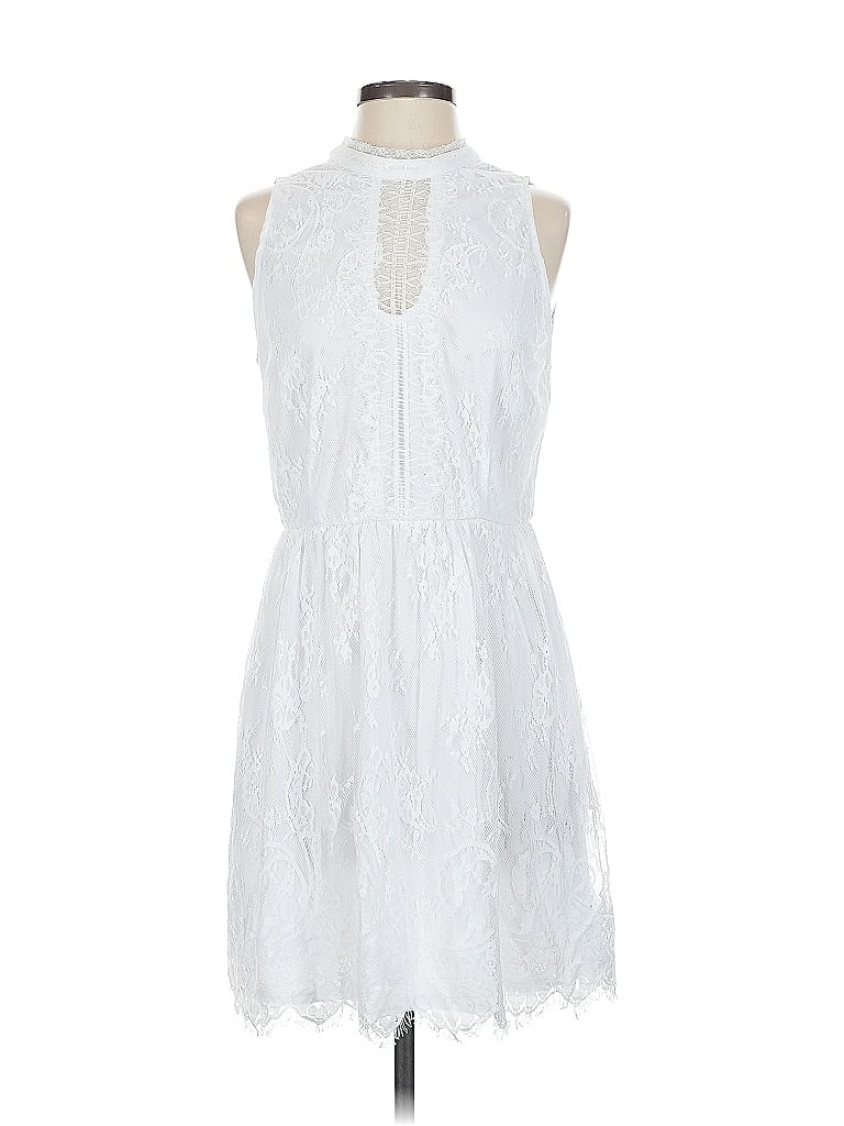 Lily Rose Casual Dress In White