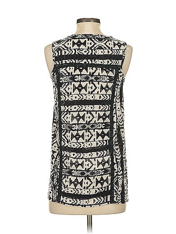 Joy Joy Sleeveless Blouse (view 2)