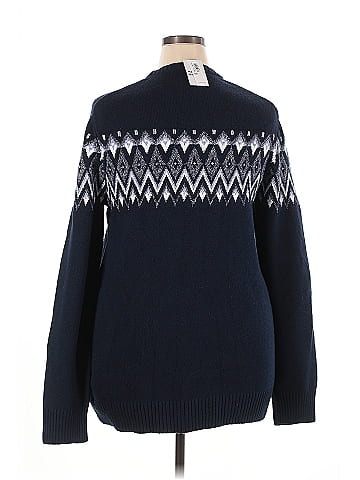 Old Navy Pullover Sweater (view 2)