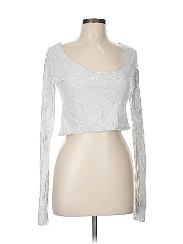 Brandy Melville Long Sleeve T-Shirt (view 1)