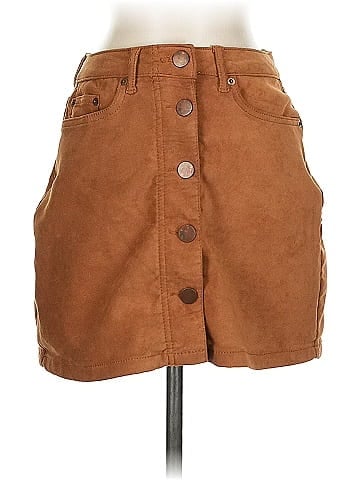 No Boundaries Casual Skirt (view 1)