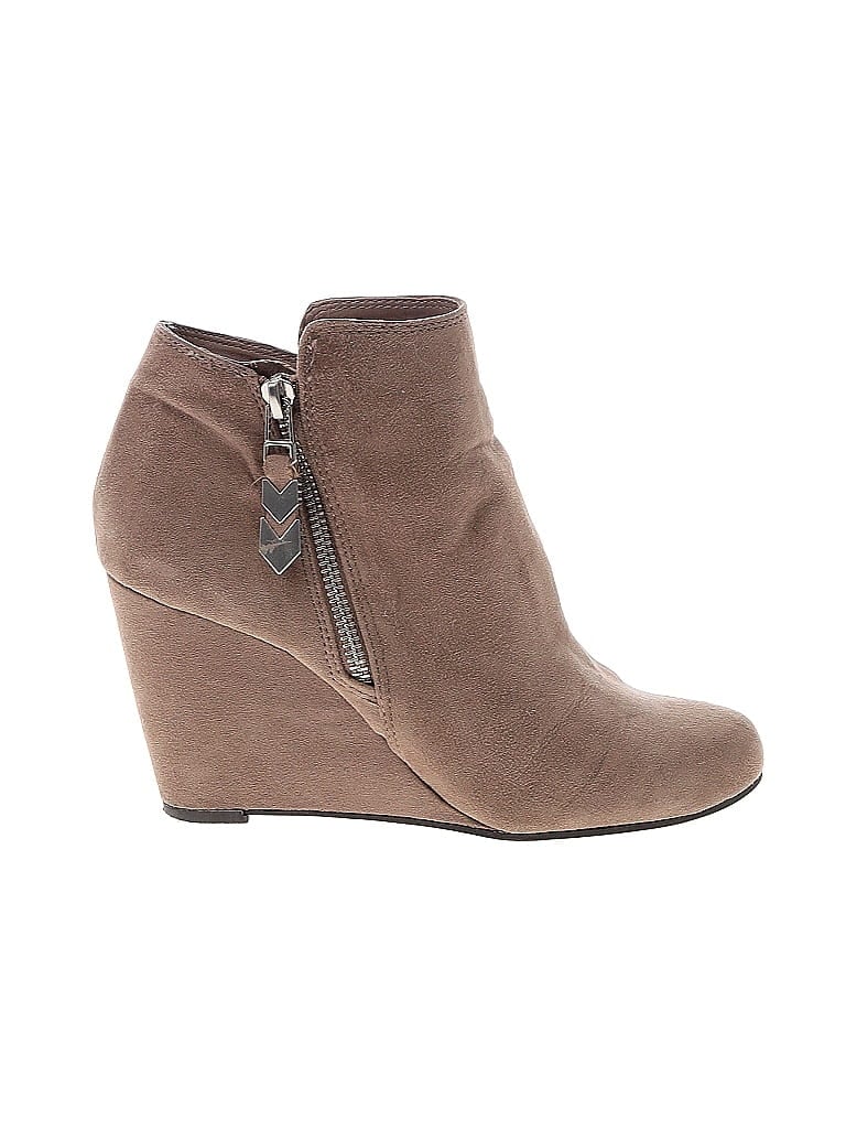 Pre-owned Bcbg Ankle Boots In Brown