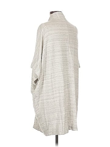Soma Poncho (view 1)