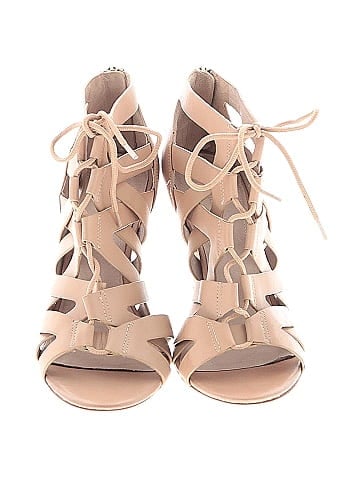 Pour La Victoire Heels (view 2)