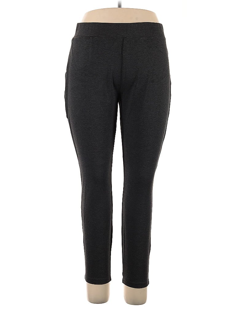 Pre-owned Quince Active Pants In Black