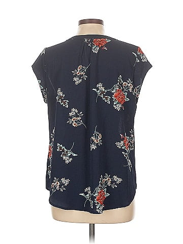 Fun2Fun Short Sleeve Blouse (view 2)