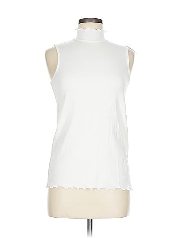 Gap Sleeveless T-Shirt (view 1)