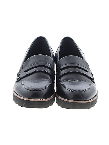 Vionic Flats (view 2)