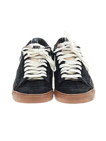 Nike Sneakers (view 2)