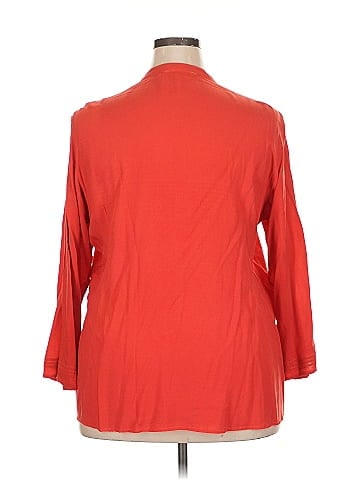 Solitaire 3/4 Sleeve Blouse (view 2)